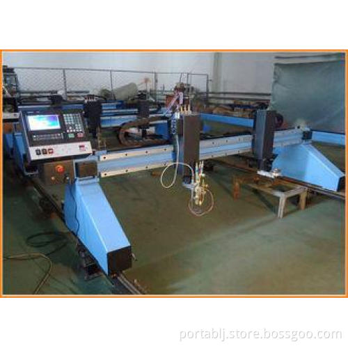 Trapezoid Rail Small Gantry Cutting Machine , Metal Sheet C